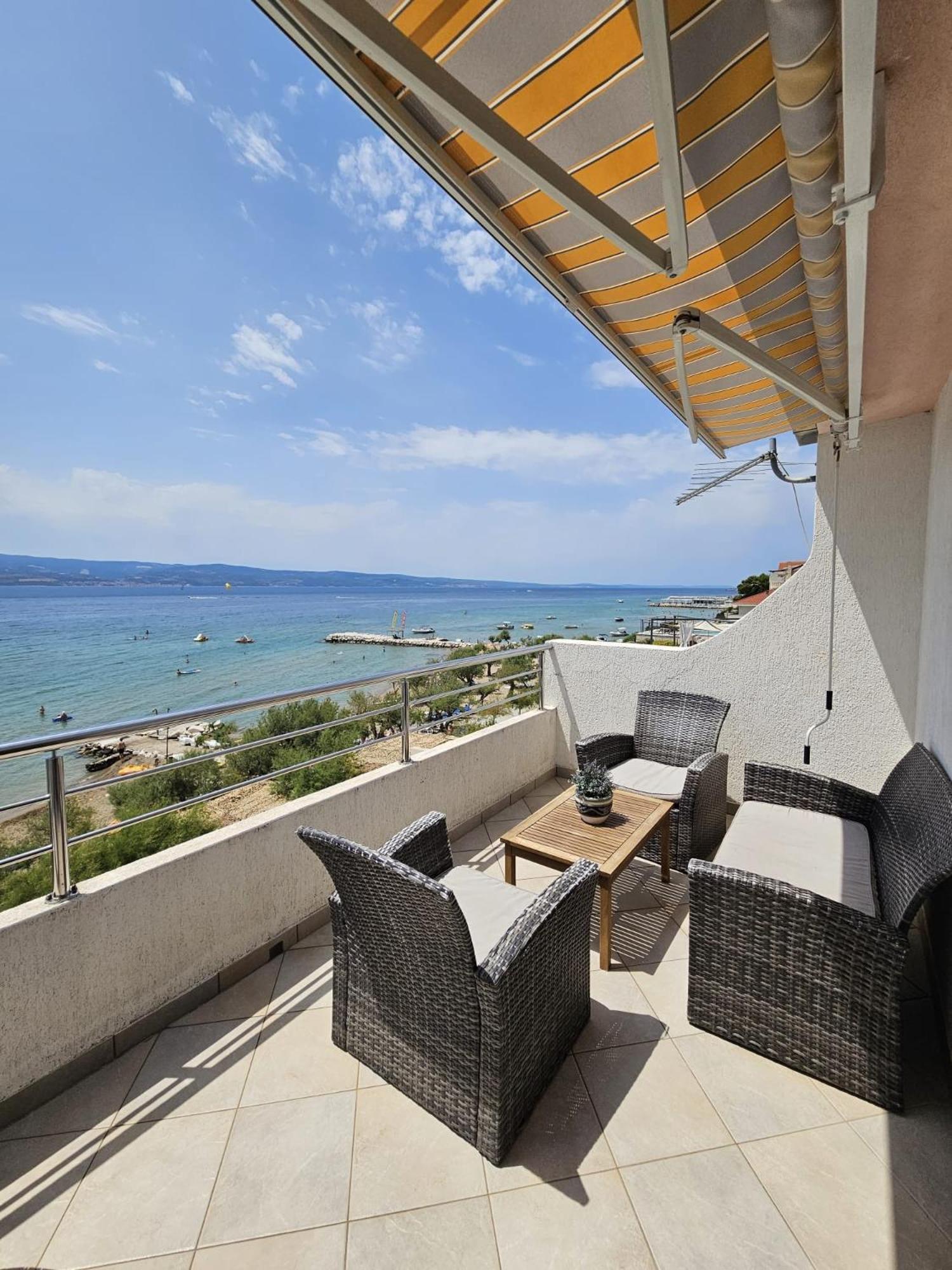 Filip Apartment Omiš Екстериор снимка