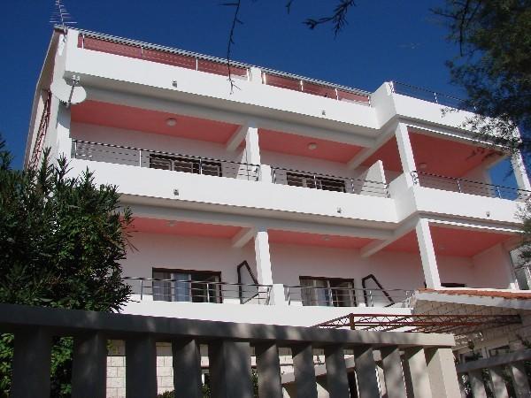 Filip Apartment Omiš Екстериор снимка